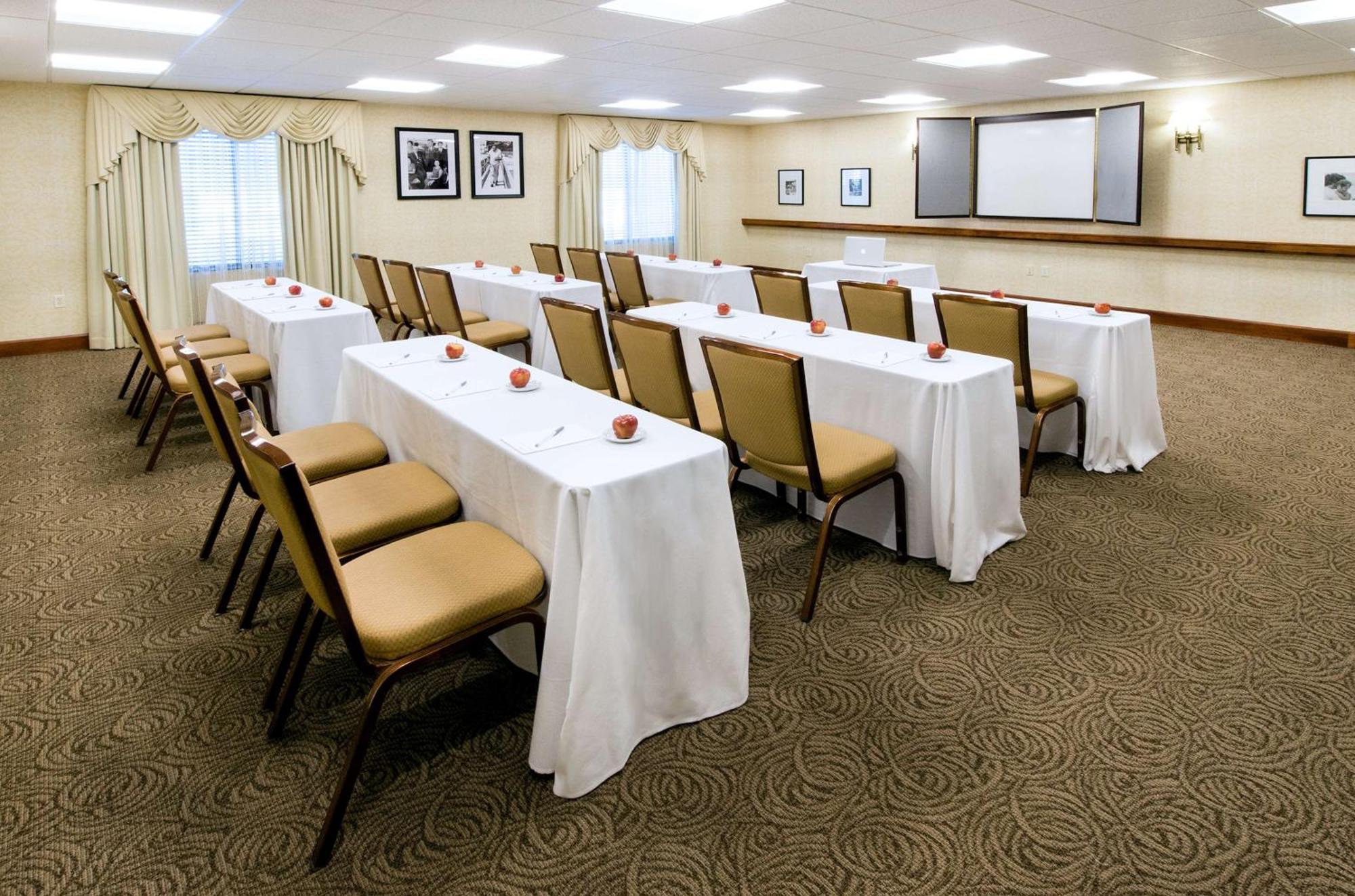 Hampton Inn Boston-Norwood Exterior foto