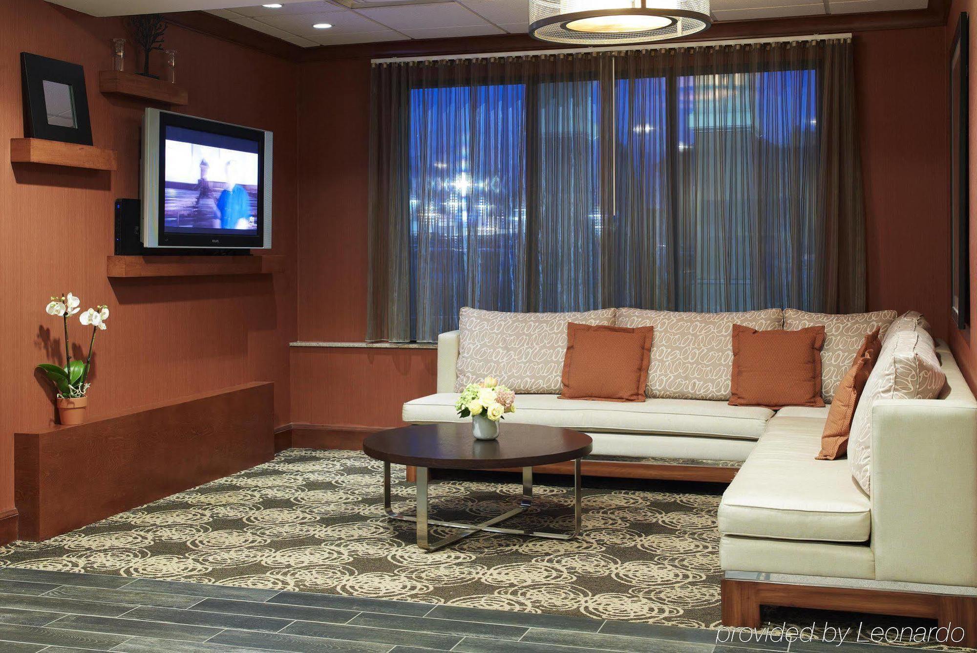 Hampton Inn Boston-Norwood Exterior foto